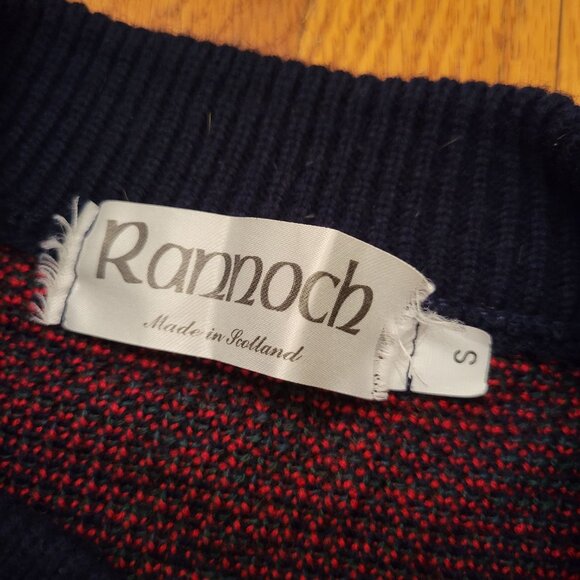 Vintage Rannoch Tartan Plaid Cardigan Sweater S Red Navy Acrylic Scotland - Picture 2 of 6